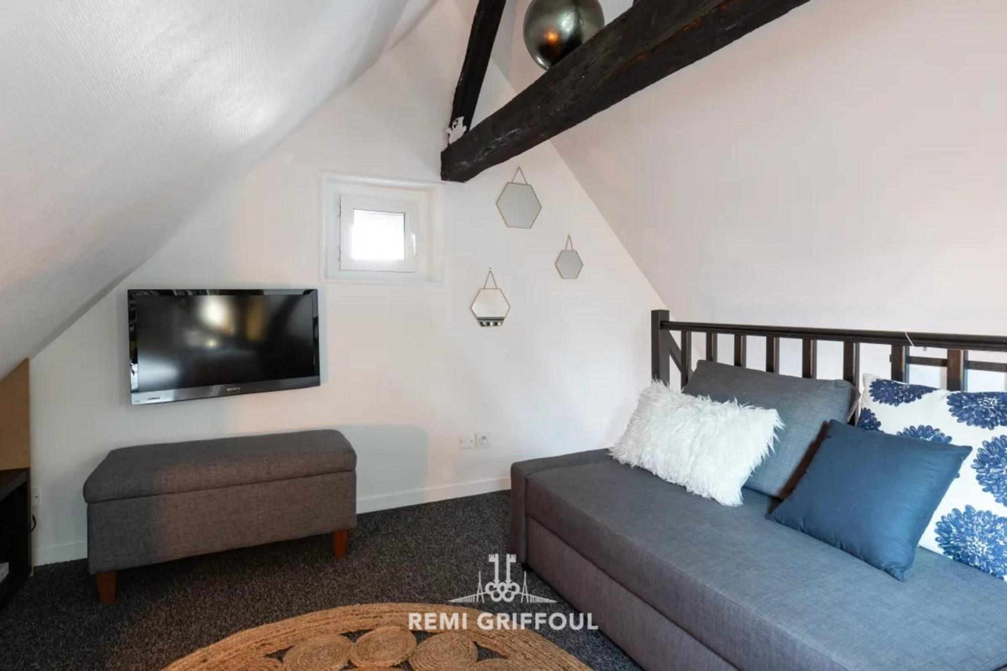 Le Phare Bleu Center & Beach 2 To 4 Guests Apartment *