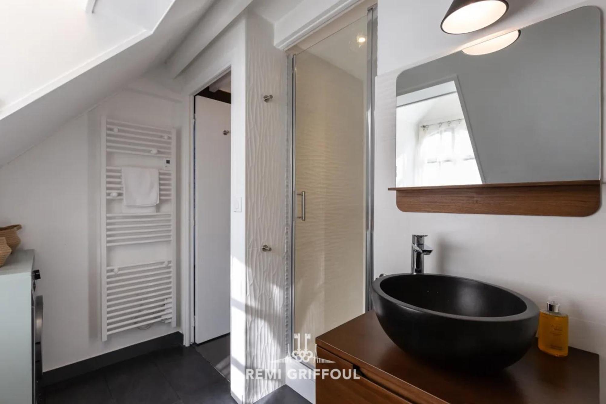 Apartment Le Phare Bleu Center & Beach 2 To 4 Guests Honfleur